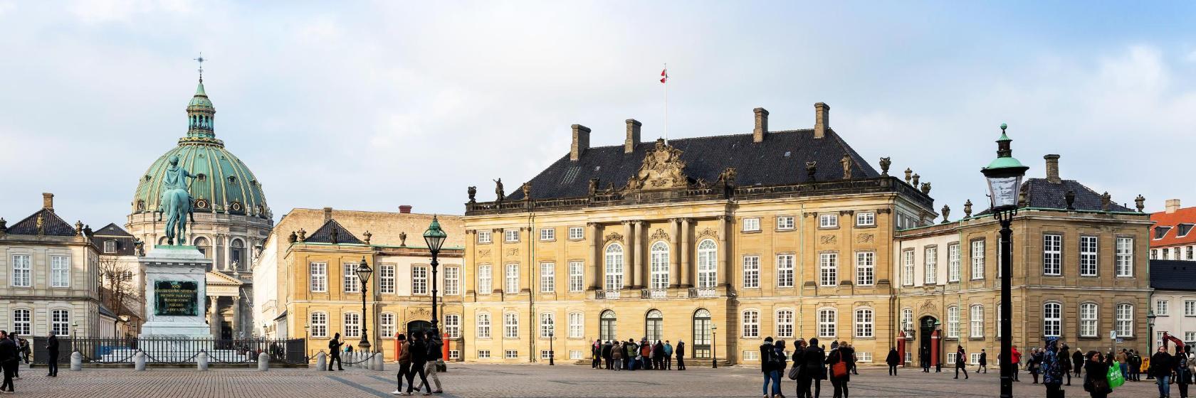 Amalienborg Slot